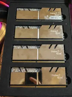 Trident Z Royal DDR4 32GB (8GB x 4)