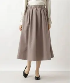 【未使用】NATURAL BEAUTY BASIC タフタギャザーフレアスカート
