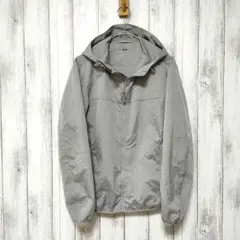 UNIQLOユニクロ (S)　ポケッタブルパーカー　ケース不足