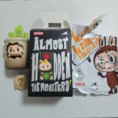 POP MARTAlmost Hidden The Monsters フィギュア