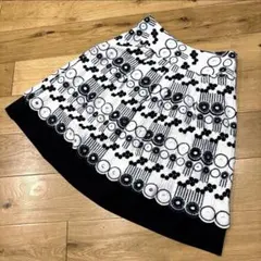 Item thumbnail for item 130e17ec-f1a9-4af9-a096-21556a435d9c