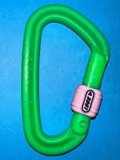 BBC★YKKカラーカラビナ★（大）★蛍光グリーン☆新品即納！ロック機能付き