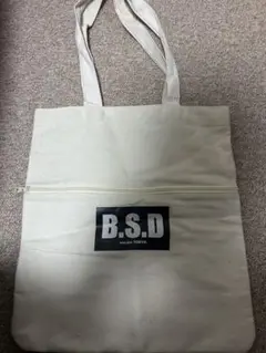 B.S.D ホワイト トートバッグ