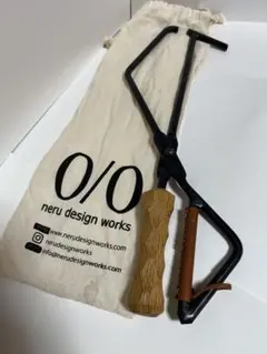 T*y様 neru design works マキバサミ ネルデザインワークス MAKIBASAMI】 見た目と機能性を兼ね備えた薪バサミ by neru