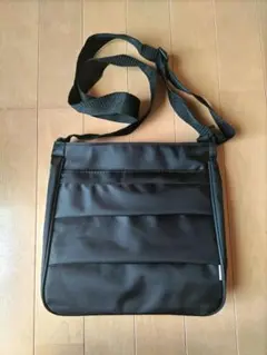 B&P　ショルダーバッグ　レディース　ブラック