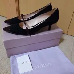 FURLA ＊ブラック&ボルドースエード パンプス