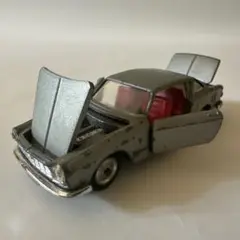 FIAT 2300 S マーキュリー製