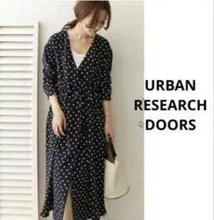 URBAN RESEARCH DOORS ドットカシュクールガウンワンピース