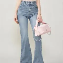 ダーリッチ　セミフレアデニムパンツ　ブルー　新品タグ付き　M