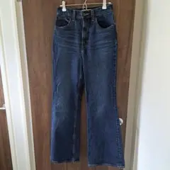 Levi's 70s ハイウエストフレア デニム