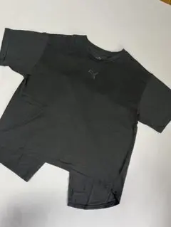 Puma ブラック 半袖 後ろが可愛い変形Tシャツ