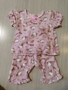 95cm キティ　パジャマ