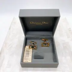 Item thumbnail for item e65cf703-5df3-466a-a843-549a5f600e3f