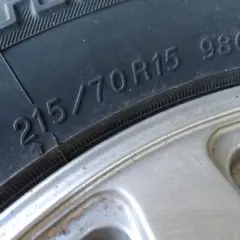 ホイール付き スタッドレスタイヤ 4本セットです!!