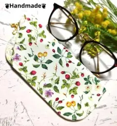 メガネケース ❦ベリーやスミレ❦可憐なお花柄❦綿ツイル❦