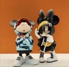 【新品未使用品】ミッキー&ミニー　ディズニー　フィギィアセット　２体セット！