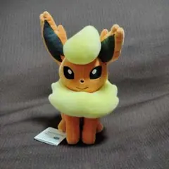 ブースター ぬいぐるみ