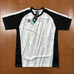 umbro ストライプサッカーシャツ ホワイト/ブラック
