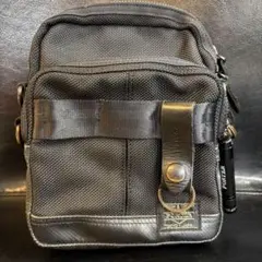 Item thumbnail for item 44f39af9-ff6c-4b6c-a248-404f7f8e7d0d