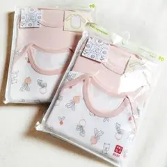 未使用　ユニクロ　クルーネック　ボディスーツ　長袖2P　90　BABY