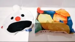パペットスンスン　ノンノンフェイスポーチとスクエアポーチ