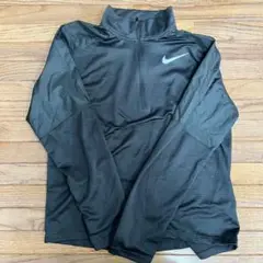 NIKE ランニングロングTシャツ
