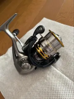 DAIWA　EMMS2004（値下げ）6600→6000 Amazon | ダイワ(Daiwa) スピニングリール 16 EM MS 2004 (2000