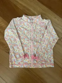 お値下げ　花柄ラッシュガード 110㎝