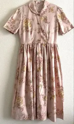 ローラアシュレイ　好きな方おすすめ　花柄　ローズ　ワンピース　アンティーク