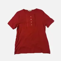 赤い半袖Tシャツ ボタン付き