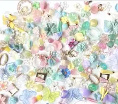 デコレーション アクセサリー デコパーツ　ビーズ　ランダム100個まとめ売り