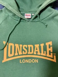 ロンズデール　LONSDALE フロッキーロゴ　パーカー　緑　グリーン　Sサイズ