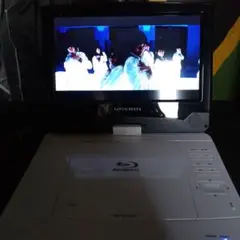 10.1インチ ポータブルブルーレイプレイヤー アウトドア キャンプ 旅行