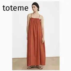 2025年最新】TOTEME ニットワンピースの人気アイテム - メルカリ