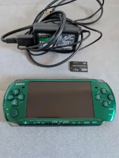 PSP-3000 グリーン 本体 ACアダプター、純正メモリーカード４G付