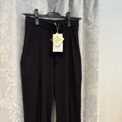 新品タグ付き・ベースレンジ・ボトムス・レディースパンツ