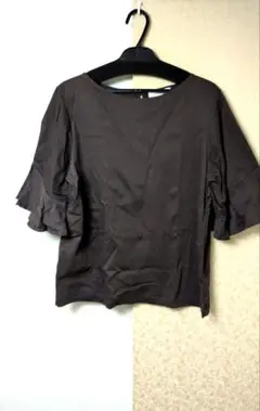 美品!!　オペークドットグリップ　ティシャツ