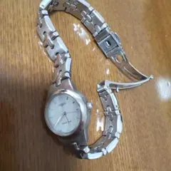VAGARY 時計