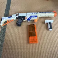 ナーフまとめ売り　銃5丁　弾丸新品90本 ナーフまとめ売り 銃5丁 弾丸新品90本