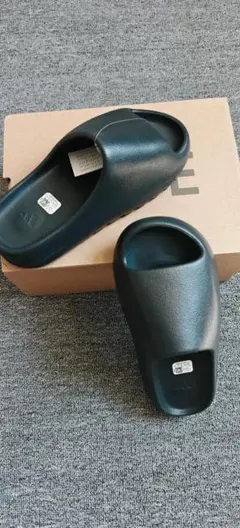 adidas YEEZY SLIDE26.5イージースライドサンダル ブラック