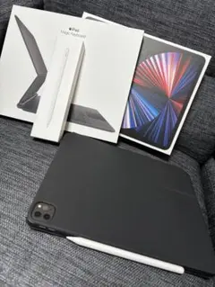【完動品】iPad Pro 12.9 第5世代 128GB Wi-Fiモデル