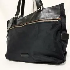 Item thumbnail for item 66580407-789b-4a0b-8c08-1ef0acc7591d