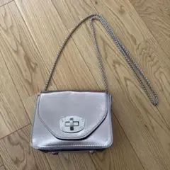 シルバー メタリックショルダーバッグ