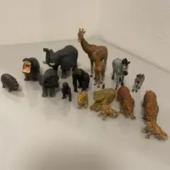 動物　アニマル　ミニチュア　フィギュア　親子　セット　キリン　ゾウ　カバ　ゴリラ