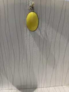 イエロー オーバル型 ペンダント