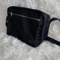 Item thumbnail for item 2528dcd8-cf20-4a13-a64d-fe04814a52e4