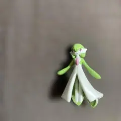 ポケモンコレボックス　サーナイトGardevoir　フィギュア