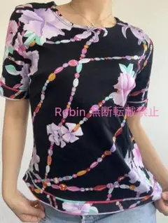 超美品　お花とジュエリーが美しいレオナールのトップス　L相当