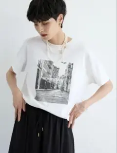 前フォトプリントT＊街の写真プリント＊半袖Tシャツ＊ホワイト＊バンヤードストーム