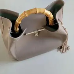 バンブーハンドル グレージュ ハンドバッグ